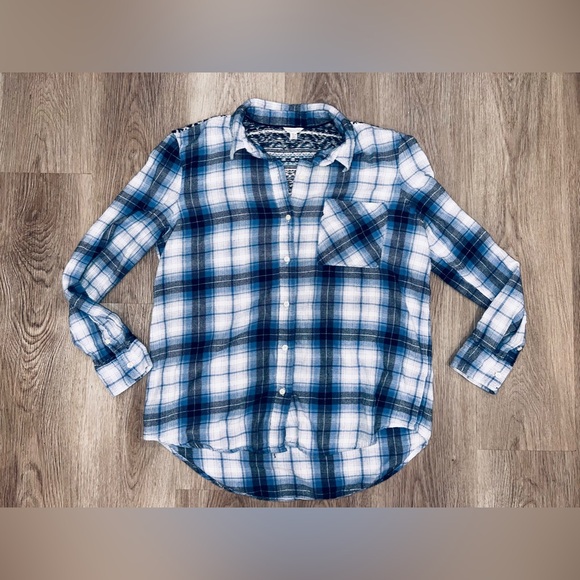 Aeropostale Woman’s Plaid Long Sleeve Flannel Button Down Top Size Medium - Picture 4 of 5